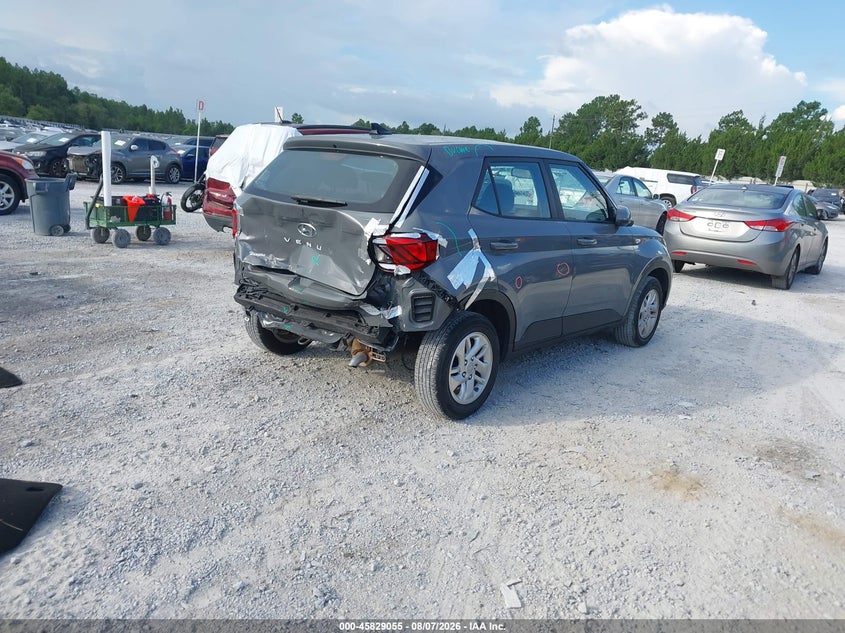 2022 HYUNDAI VENUE auction photo 4