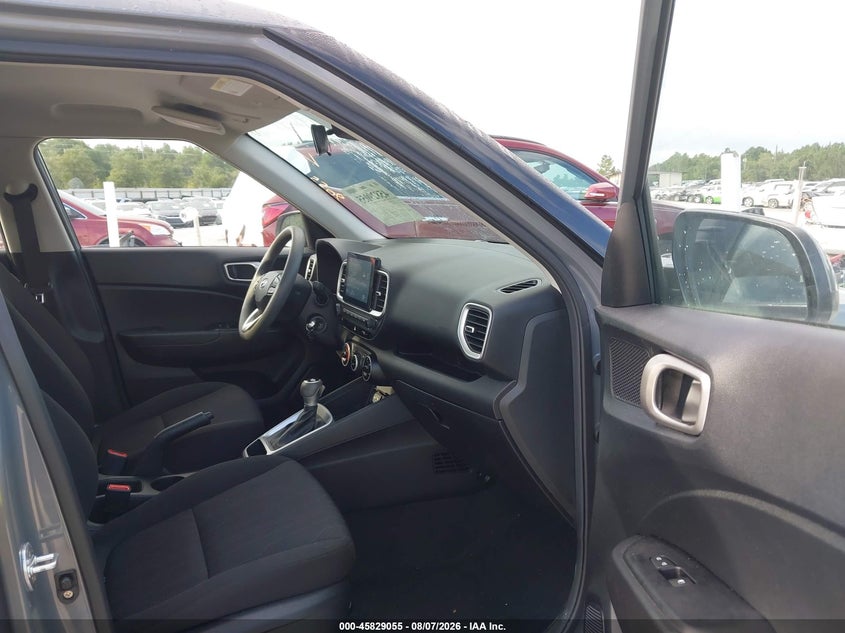 2022 HYUNDAI VENUE auction photo 5