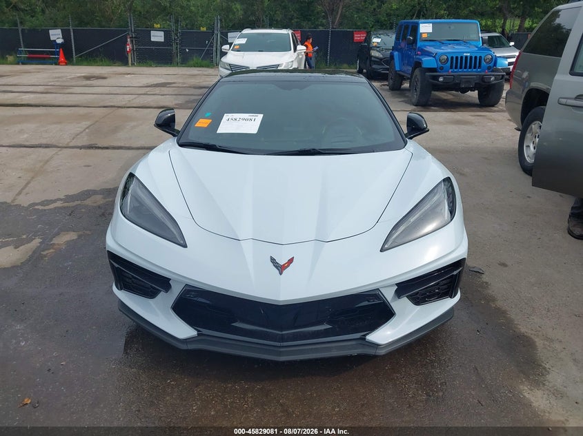 CHEVROLET CORVETTE STINGRAY - zdjęcie 12