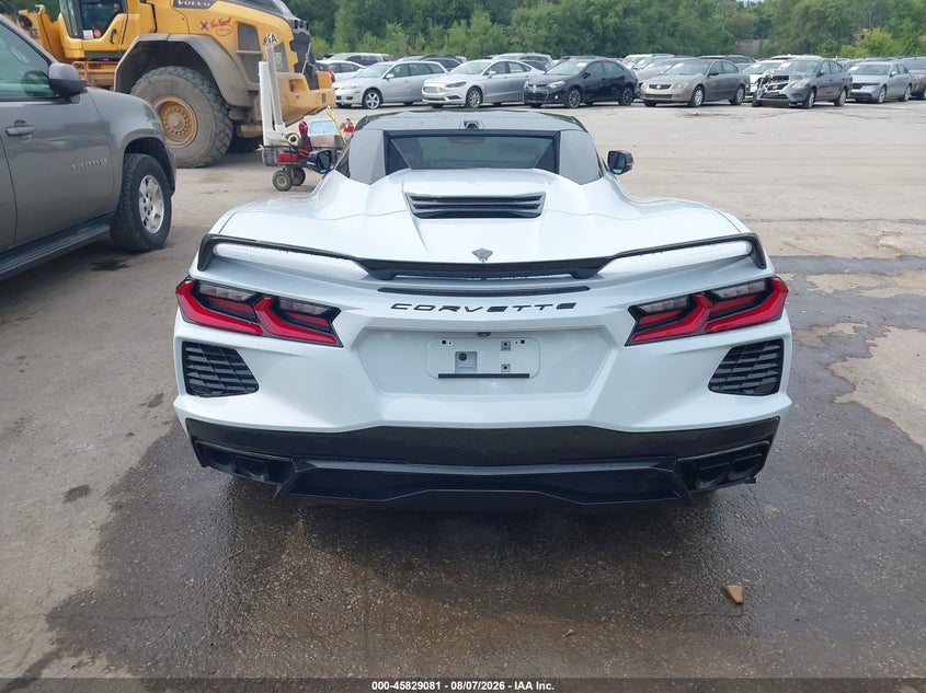 CHEVROLET CORVETTE STINGRAY - zdjęcie 16