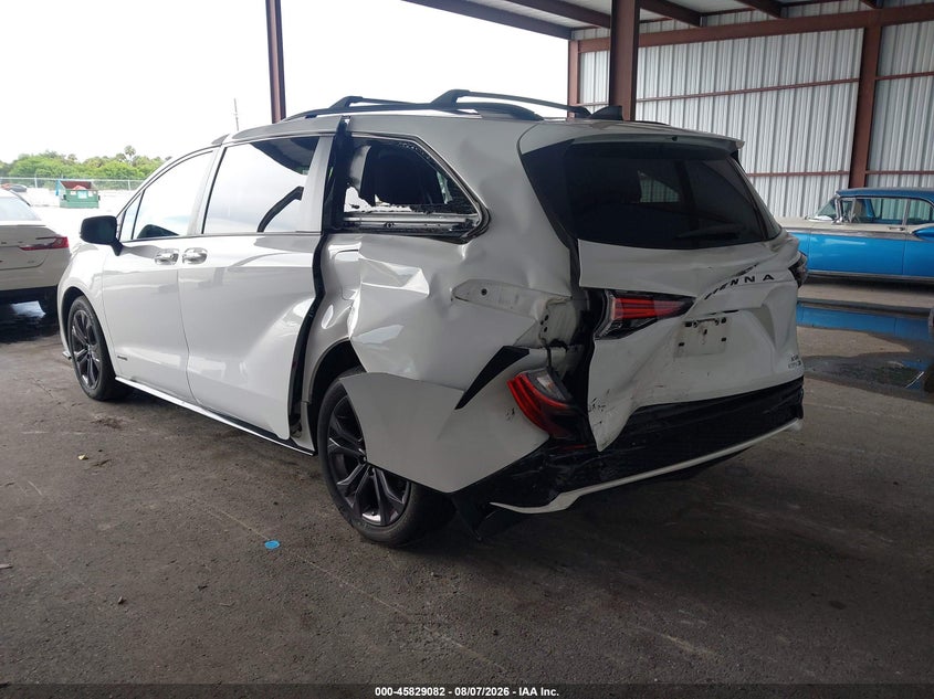 Vin: 5tdxrkec4ms007765, lot: 46327983, toyota sienna xse 20213