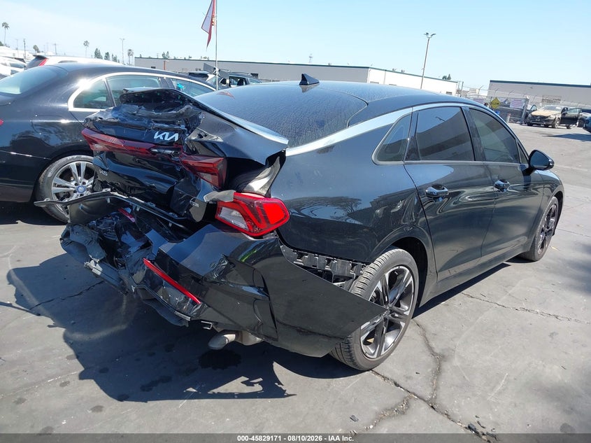 2024 KIA K5 auction photo 4