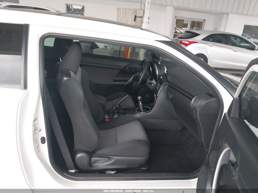 2015 SCION TC auction photo 5