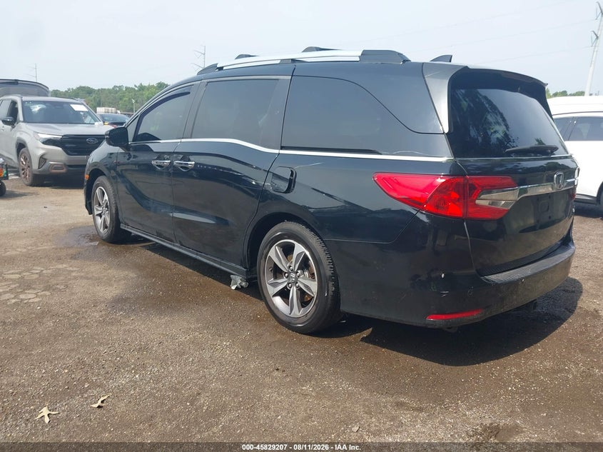 HONDA ODYSSEY 2018 VIN 5FNRL6H86JB032109