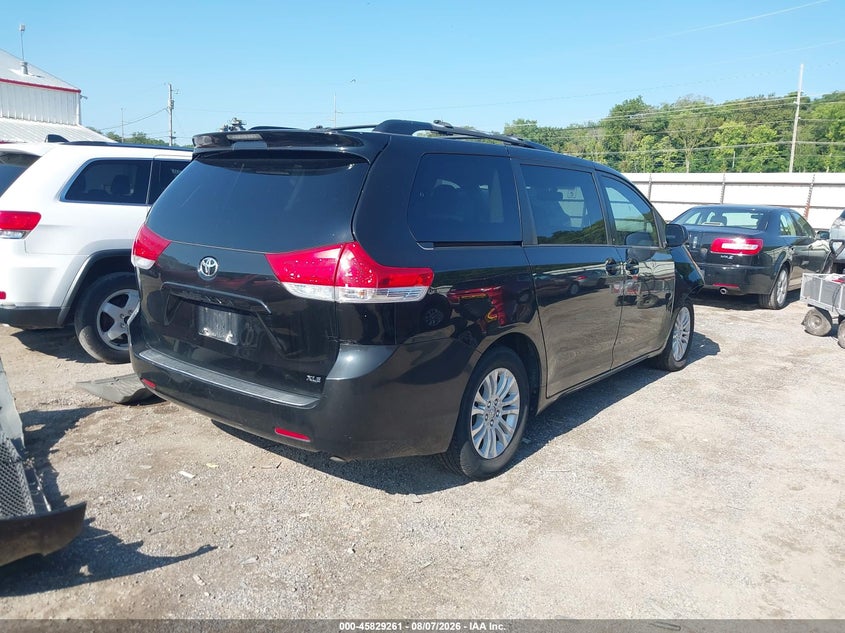 Vin: 5tdyk3dc3bs021248, lot: 46328162, toyota sienna xle v6 20114