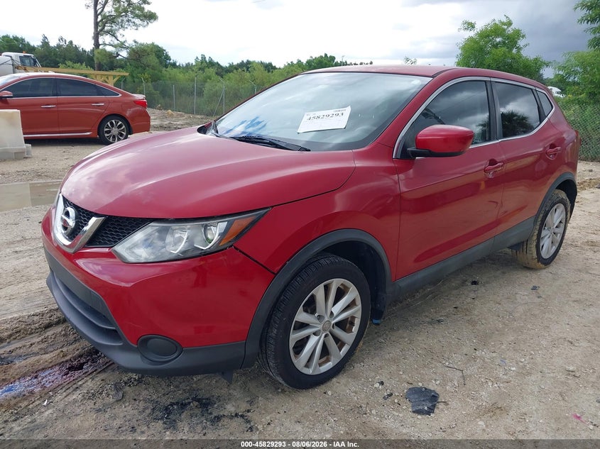 Vin: jn1bj1cp6hw027459, lot: 46328194, nissan rogue sport s 20172