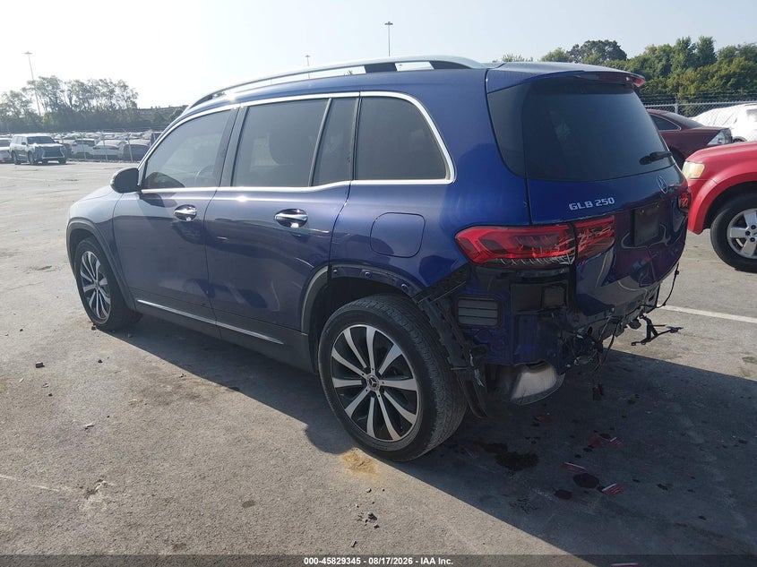 2020 MERCEDES-BENZ GLB 250 auction photo 3
