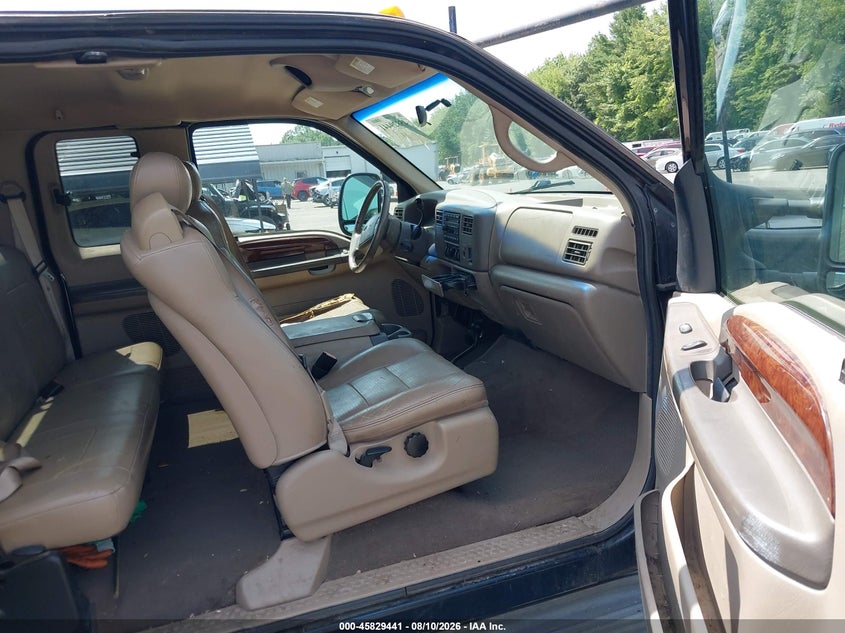 2001 FORD F-250 auction photo 5