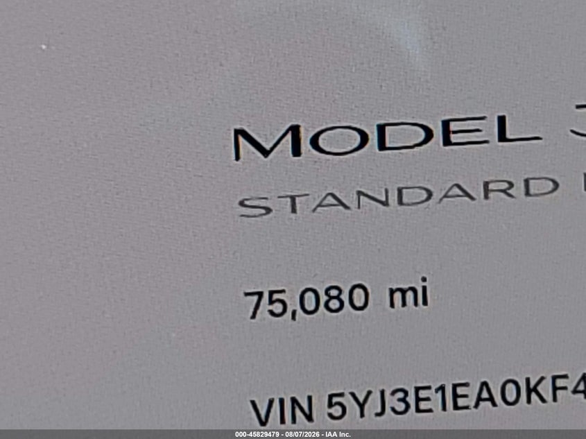 TESLA MODEL 3 - zdjęcie 15