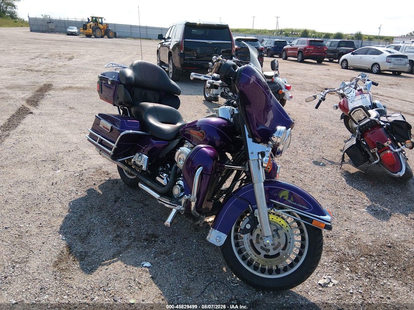 2011 Harley-davidson Flhtcu
