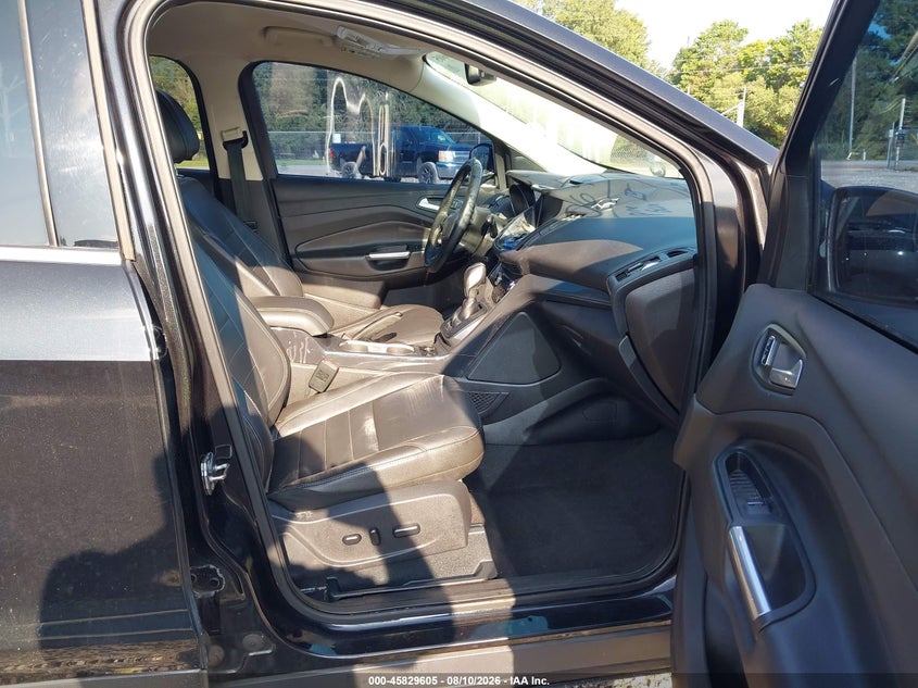 FORD ESCAPE 2015 VIN 1FMCU9J92FUB03873