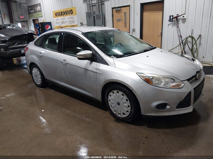 Vin: 1fadp3f26el356620, lot: 46328531, ford focus se 2014 img_1