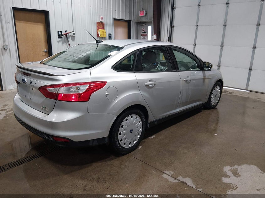 2014 FORD FOCUS auction photo 4