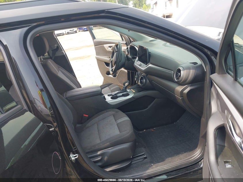 CHEVROLET BLAZER 2024 VIN 3GNKBCR44RS177061