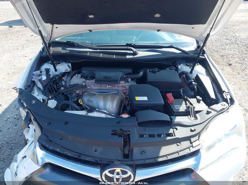 TOYOTA CAMRY - zdjęcie 10