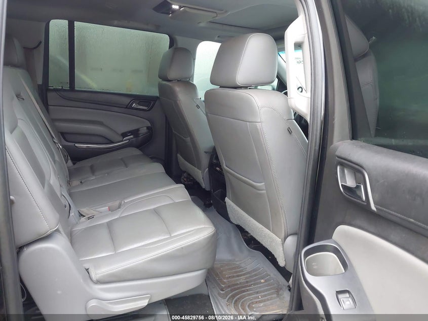 2016 CHEVROLET SUBURBAN auction photo 8