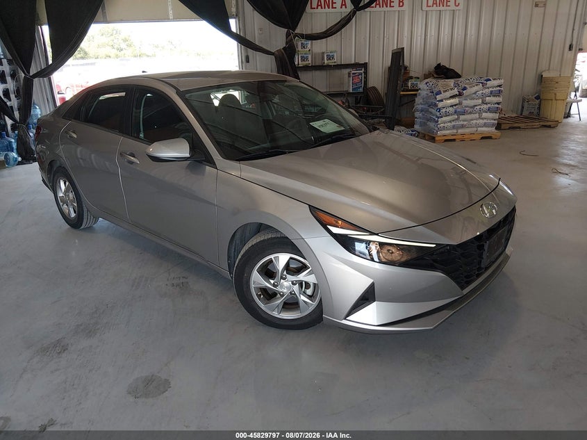 2021 HYUNDAI ELANTRA SE