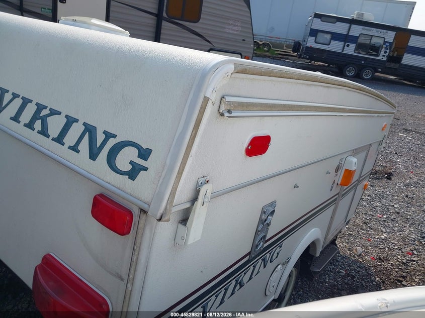 2005 VIKING COACHMEN auction photo 4