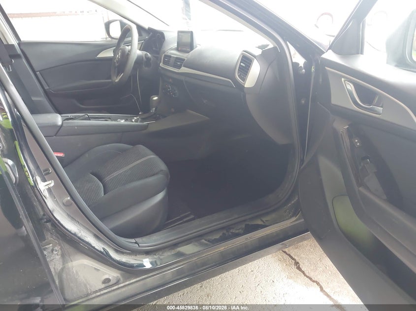 MAZDA MAZDA3 - zdjęcie 5