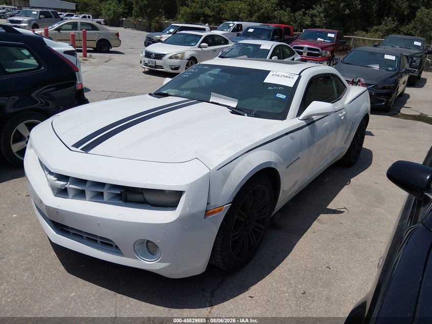 2011 CHEVROLET CAMARO auction photo 2