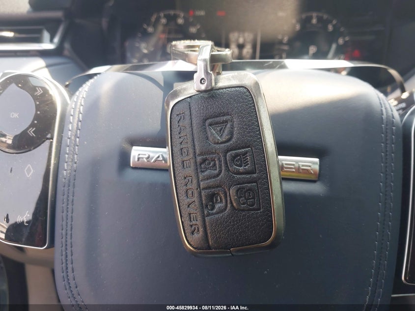 LAND ROVER RANGE ROVER VELAR - zdjęcie 11