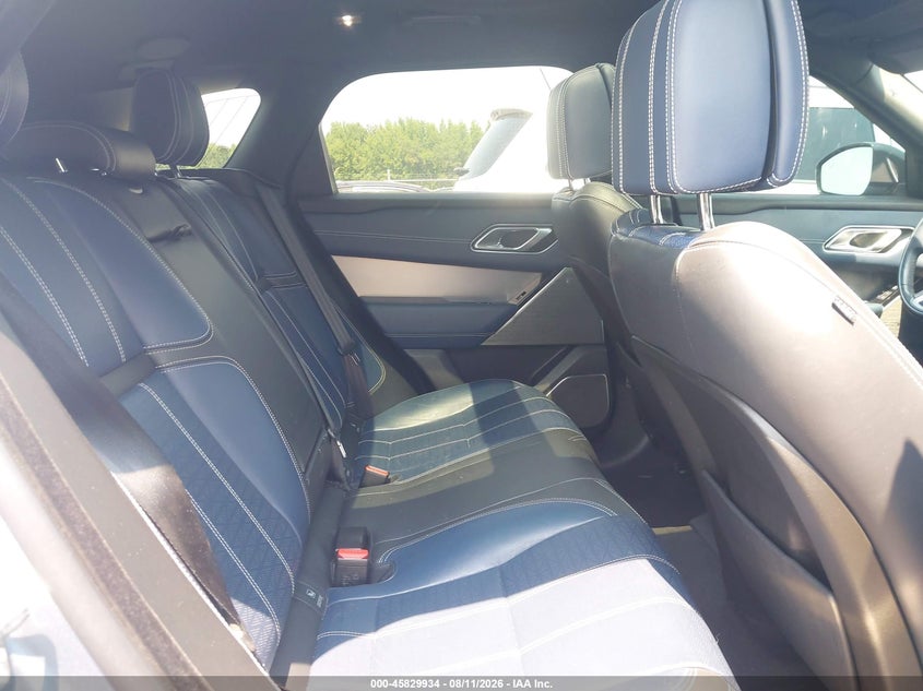 LAND ROVER RANGE ROVER VELAR - zdjęcie 8