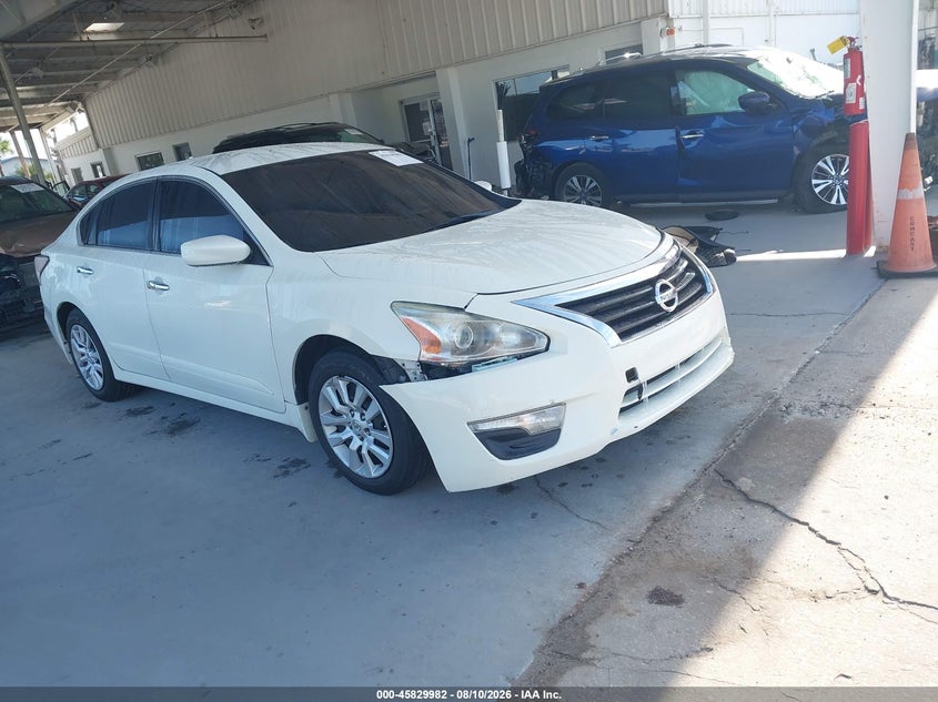2015 NISSAN ALTIMA auction photo 1