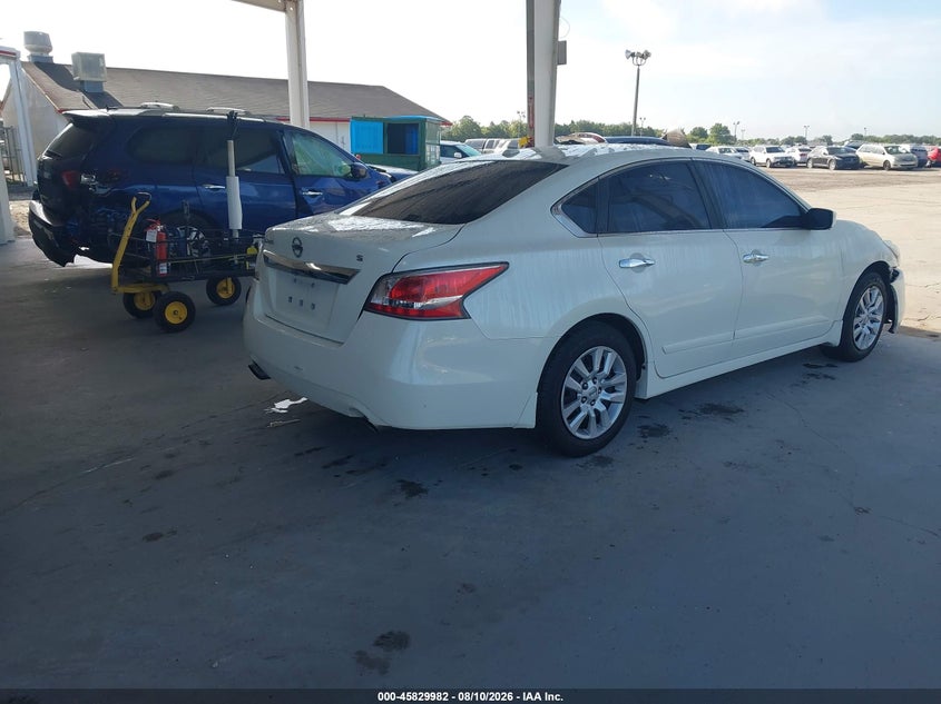 2015 NISSAN ALTIMA auction photo 4
