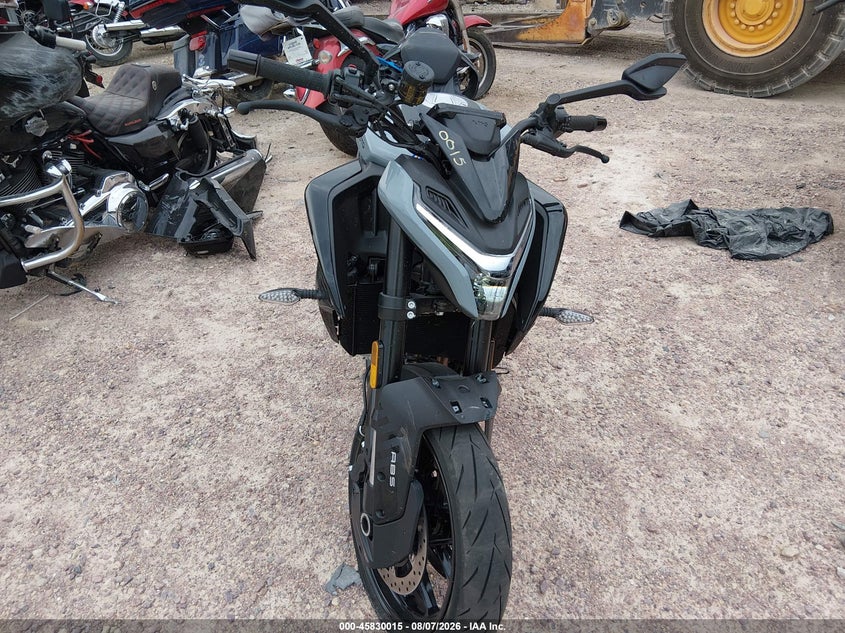 2026 CF MOTO 675SNK auction photo 5