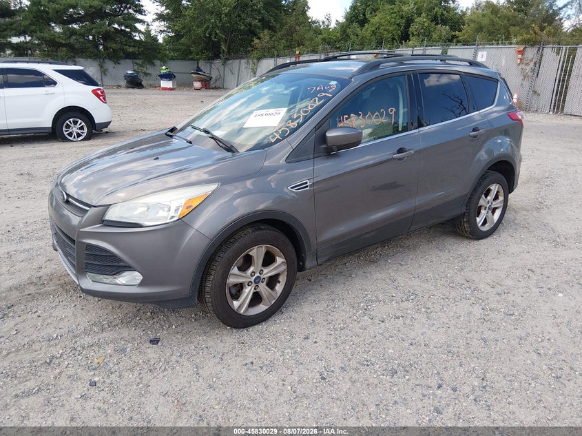 2013 FORD ESCAPE auction photo 2