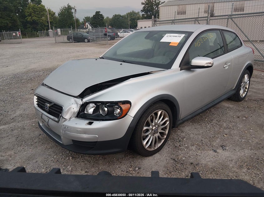 2009 Volvo C30, Front End, IAAI, VIN YV1MK672692150454 — photo 2