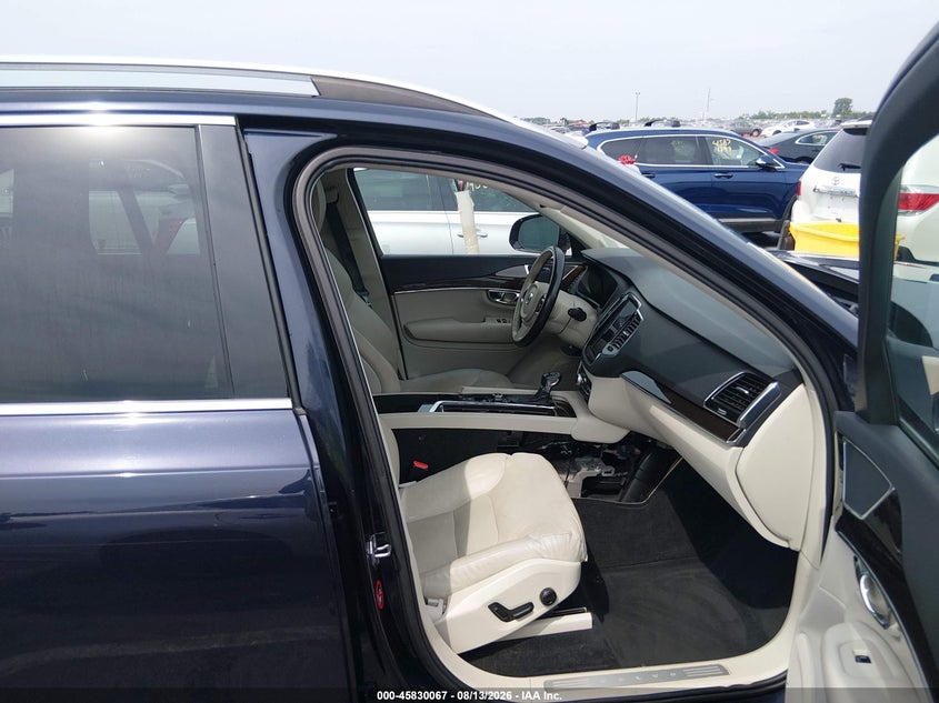 VOLVO XC90 - zdjęcie 5