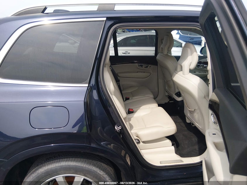 VOLVO XC90 - zdjęcie 8