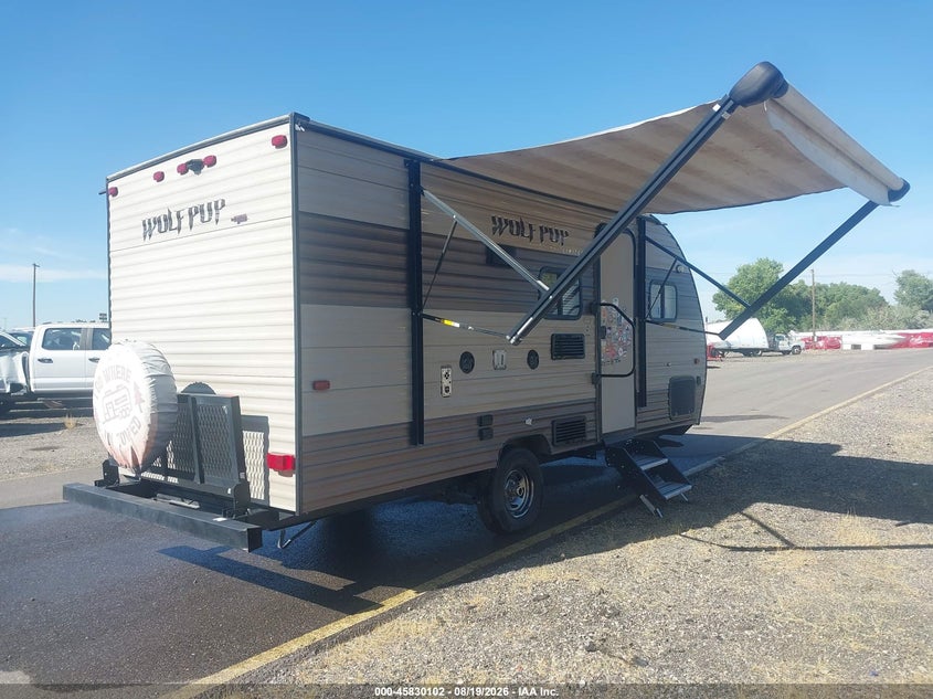 2018 CHEROKEE BY FOREST R WOLF PUP LIMITED 16B auction photo 4
