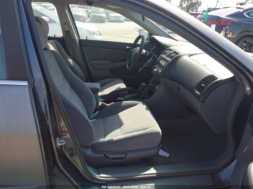2004 HONDA ACCORD auction photo 5