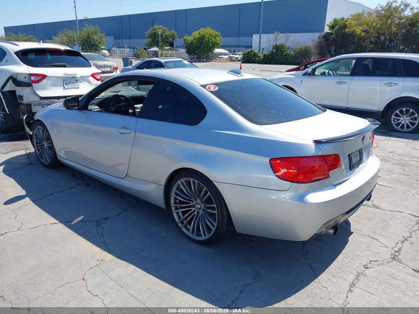 2013 BMW 335I auction photo 3