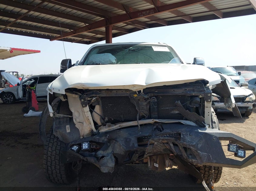 2017 NISSAN TITAN XD auction photo 6