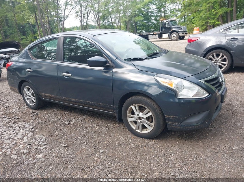 2016 NISSAN VERSA auction photo 1