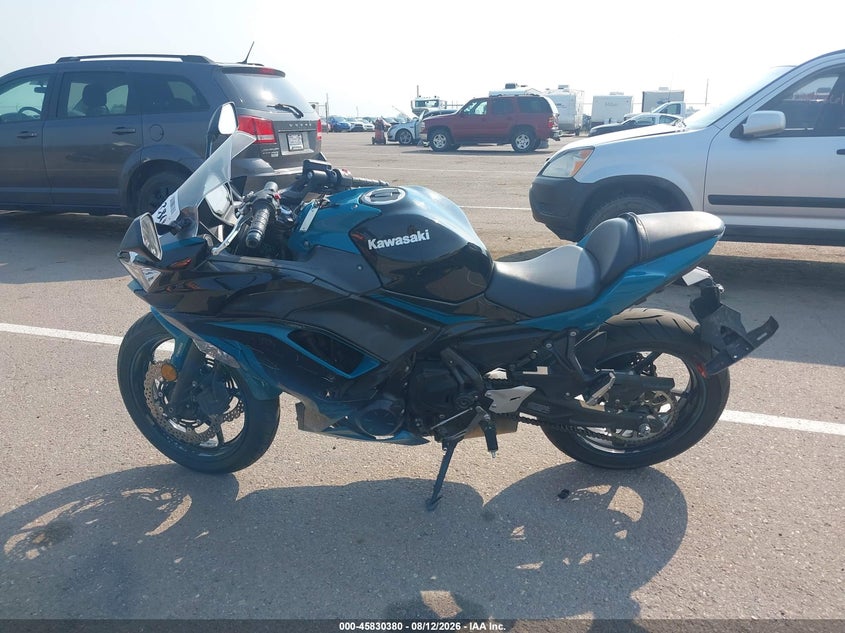 KAWASAKI EX650 2021