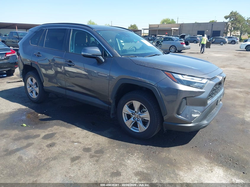 Vin: 2t3p1rfvxnc288228, lot: 46329282, toyota rav4 xle 2022 img_1