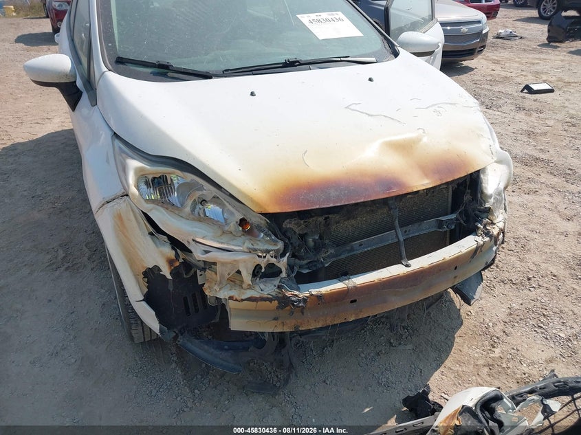 2011 FORD FIESTA auction photo 6