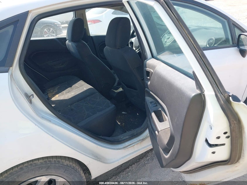 2011 FORD FIESTA auction photo 8