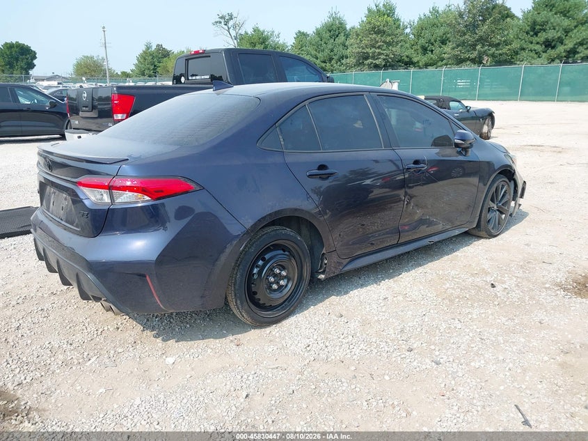 TOYOTA COROLLA - zdjęcie 4