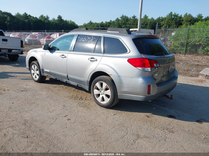 2011 SUBARU OUTBACK auction photo 3