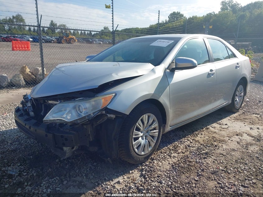 2014 TOYOTA CAMRY auction photo 2