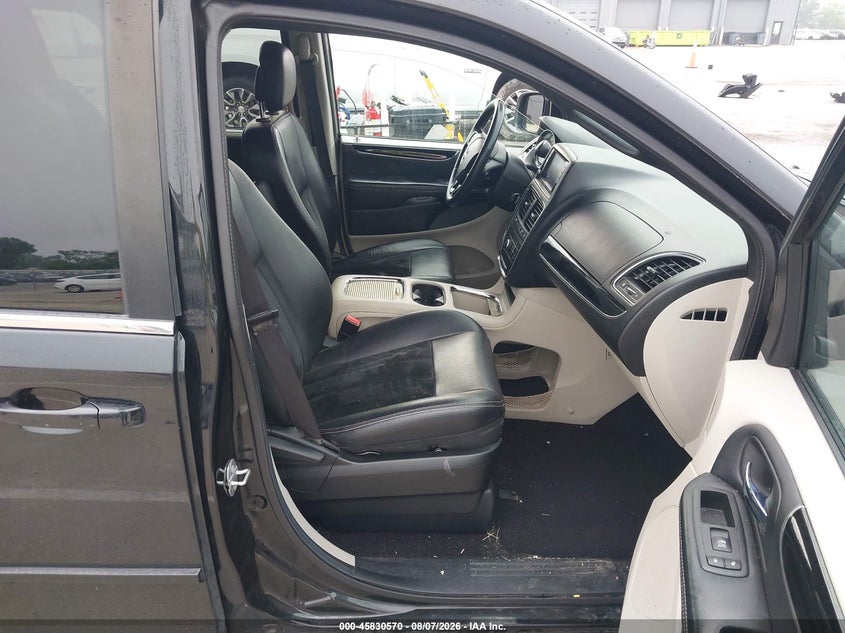 2017 DODGE GRAND CARAVAN auction photo 5