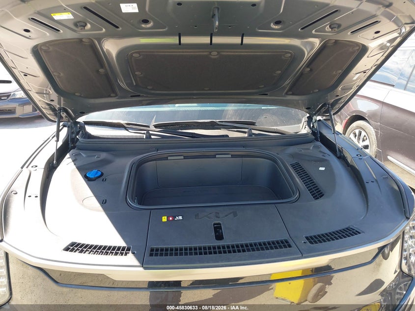 KIA EV9 2026 VIN 5XYAEFS54TG016900