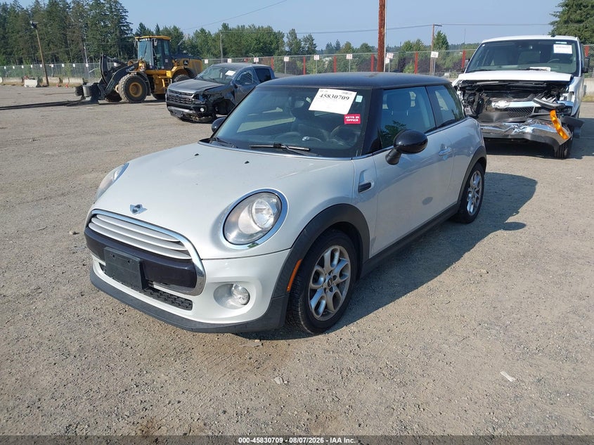 2014 MINI HARDTOP auction photo 2
