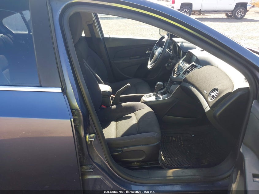 2014 CHEVROLET CRUZE auction photo 5