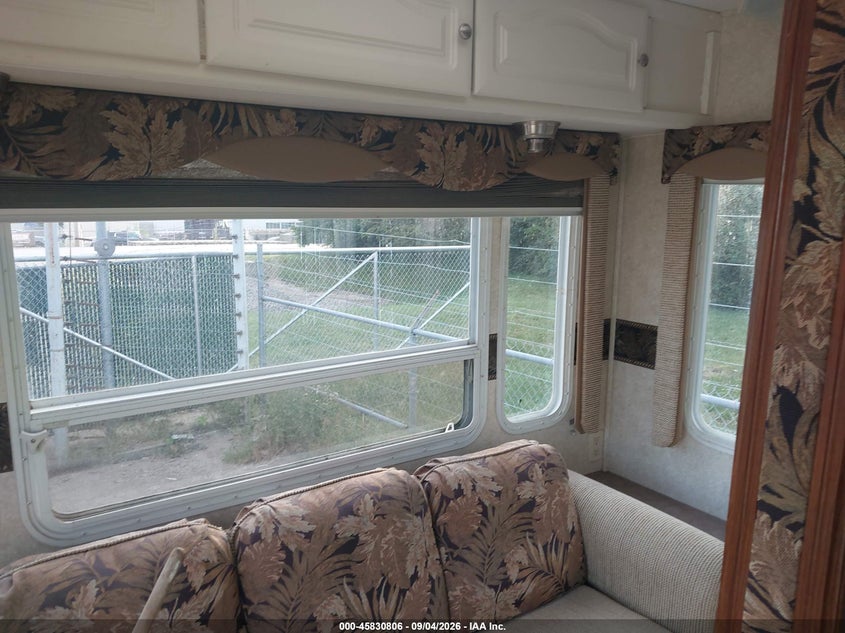 2007 KEYSTONE OUTBACK 28 RSBS auction photo 7
